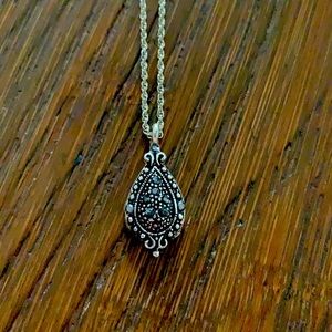 18 inch necklace with marquisite pendant